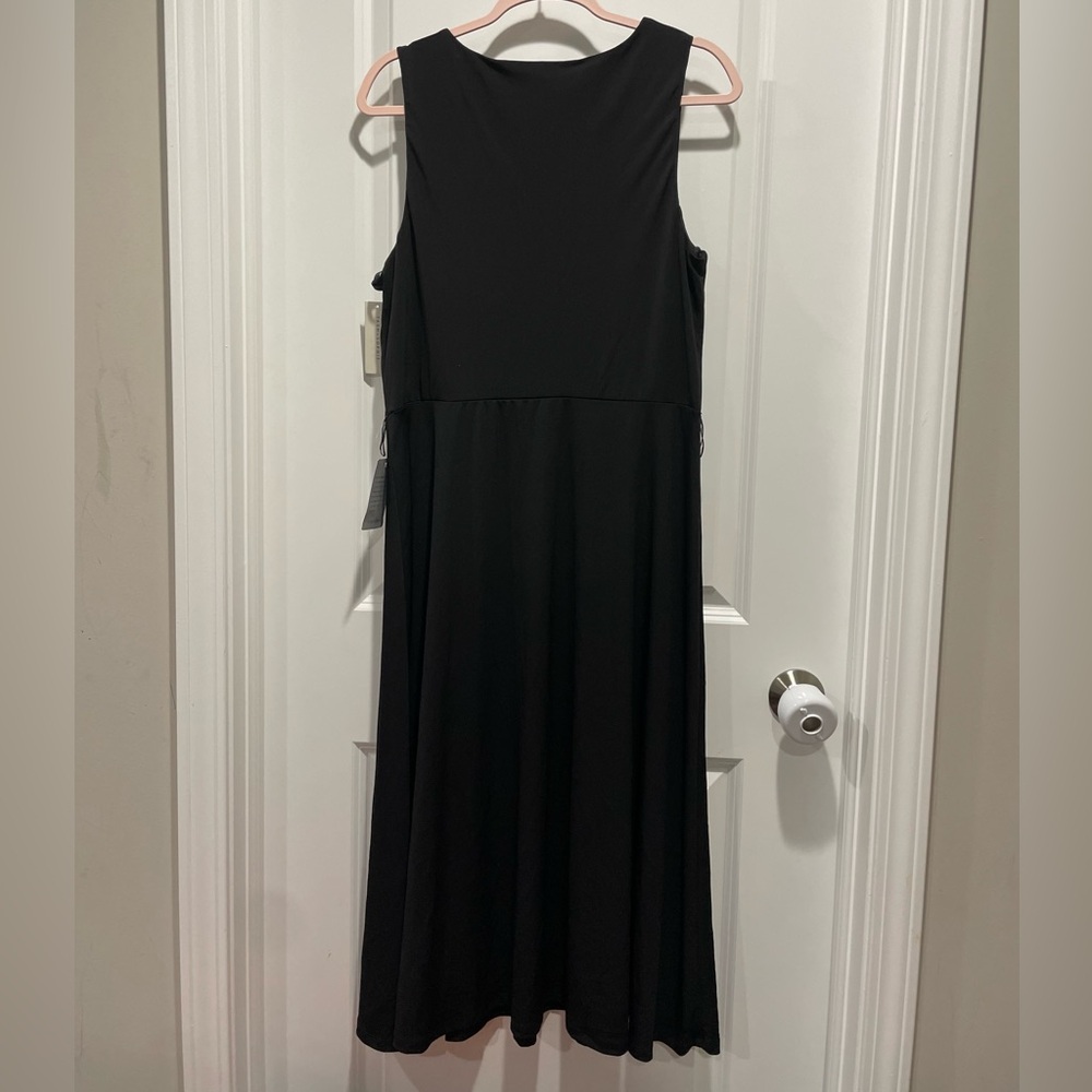 New Tash and Sophie Classic Black Midi Dress with V-Neck Size 16 - Picture 5 of 6